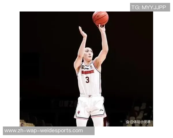 广东锋线新星身高臂展惊人或成杜锋战术核心助力球队崛起 广东锋线新星身高臂展惊人或成杜锋战术核心助力球队崛起