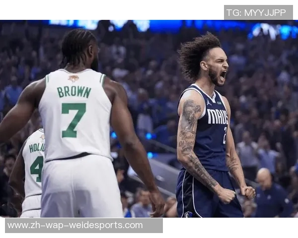 爵士队与独行侠的激烈对决谁能在NBA赛场上笑到最后 爵士队与独行侠的激烈对决谁能在NBA赛场上笑到最后